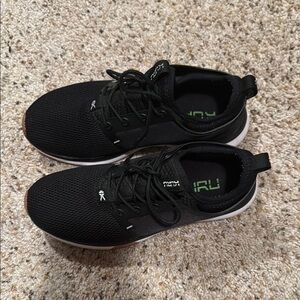 Kuru athletic shoes
